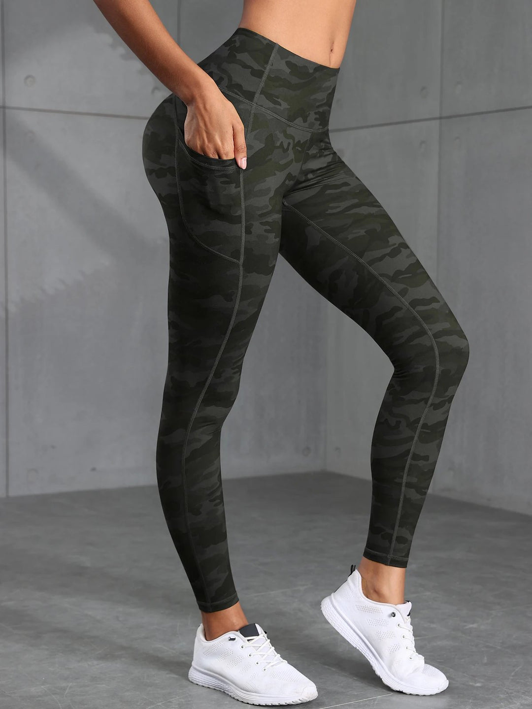 Comfortable Camouflage Leggings for Women with Side Pocket High Waist Tummy Control Workout Style