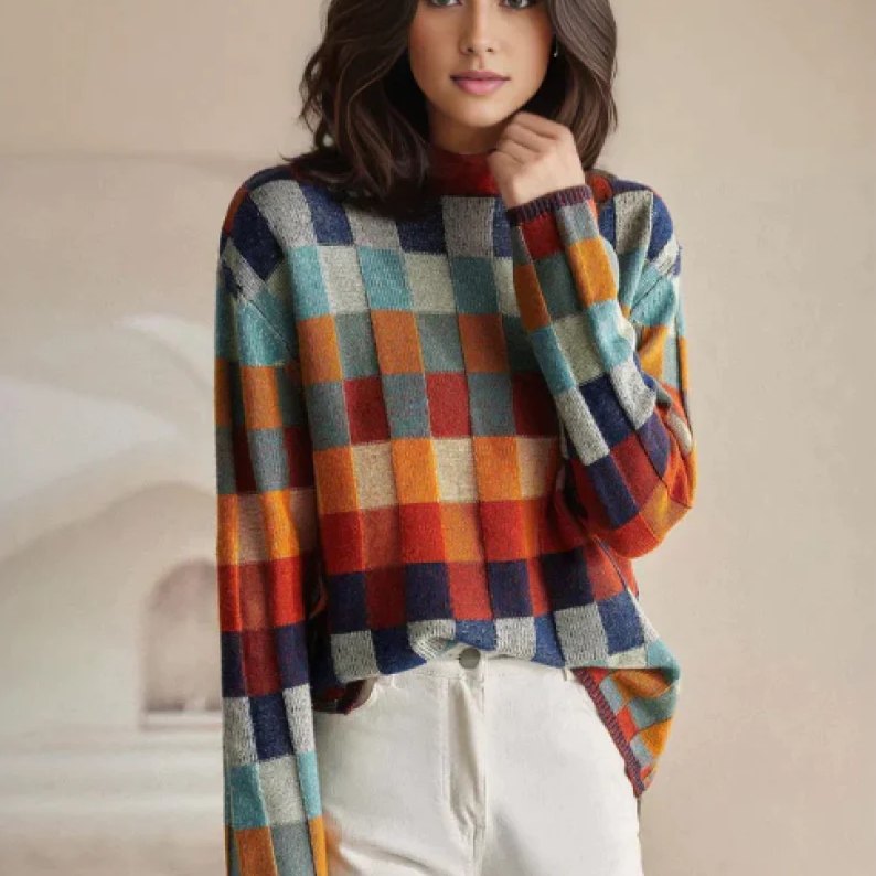 Comfortable Check Print Sweater for Women with Crew Neck Oversized Boxy Soft Knit Style