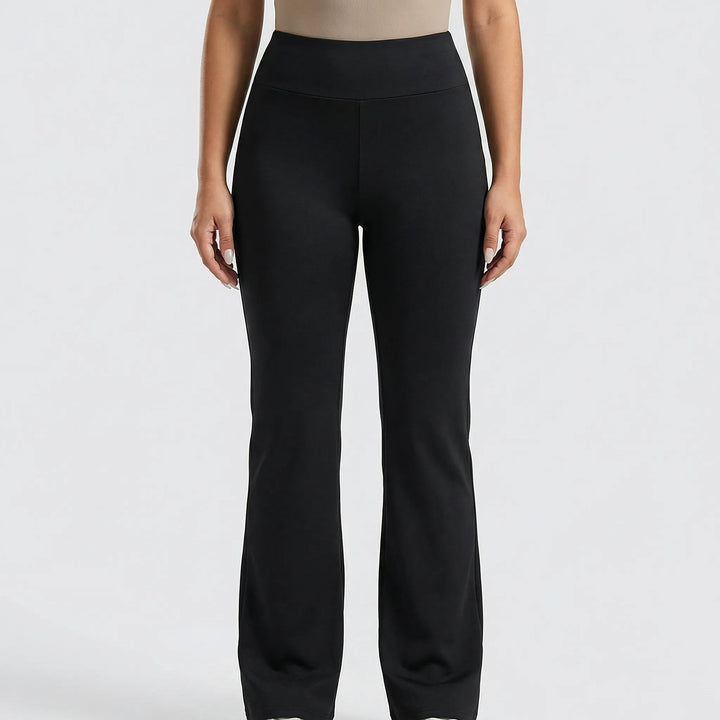 Comfortable Flared Yoga Leggings for Women with High Waist Sporty Silhouette Everyday Stretch Style