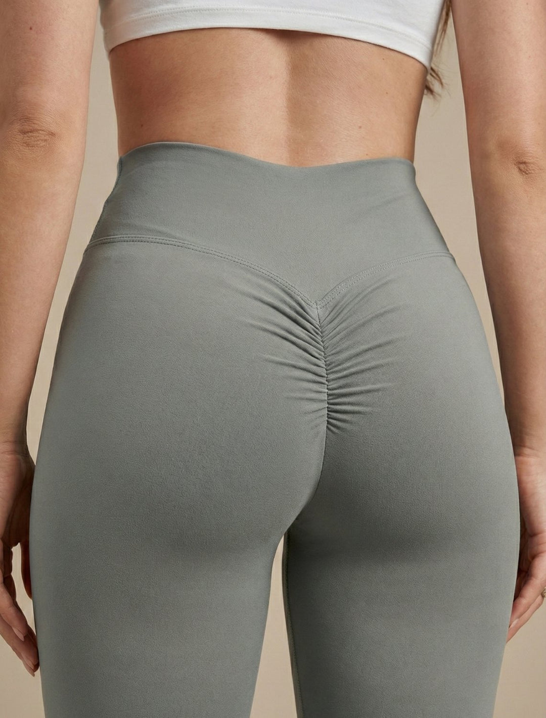 Comfortable Scrunch Yoga Leggings for Women with High Waist Shaping Seam Supportive Contoured Style