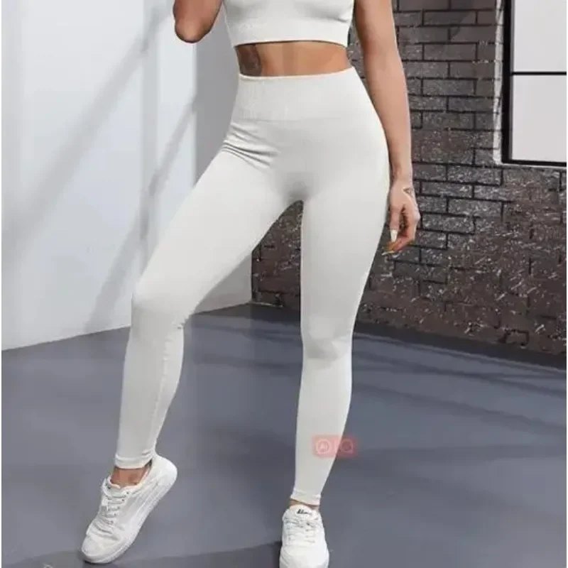 Comfortable Seamless Knit Leggings for Women with High Waist Slim Fit Stretch Training Style