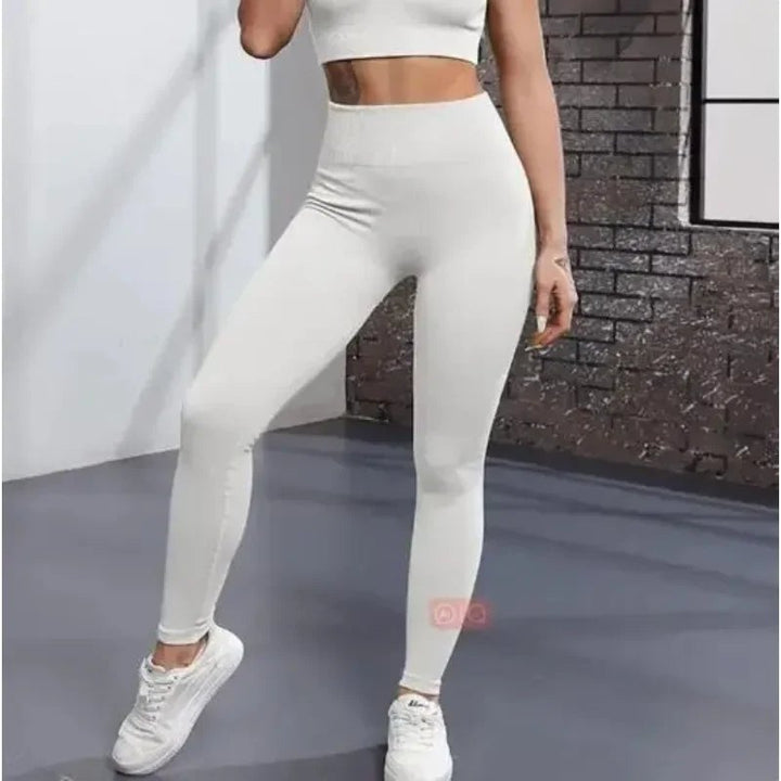 Comfortable Seamless Knit Leggings for Women with High Waist Slim Fit Stretch Training Style
