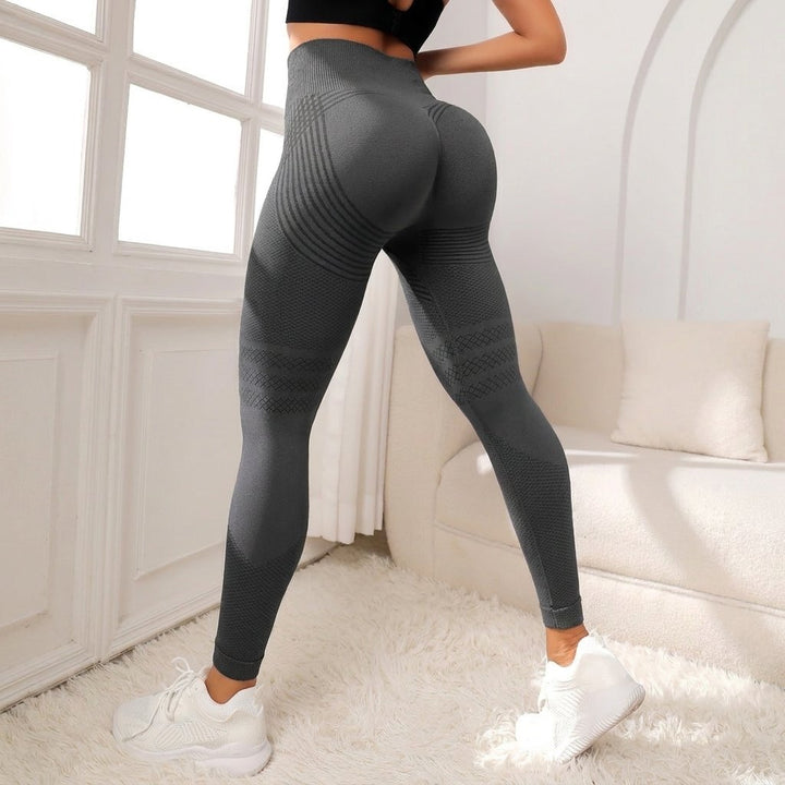 Comfortable Seamless Leggings for Women with High Waist Stretch Sculpting Fit Everyday Style