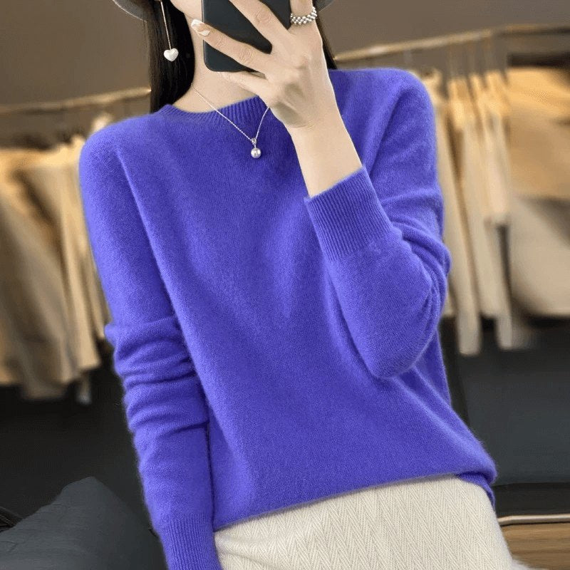 Comfortable Soft Knit Pullover for Women with Crew Neck Long Sleeve Warm Draped Style