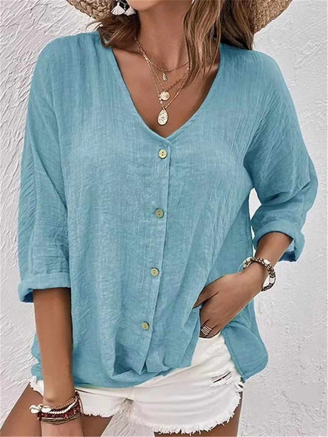 Effortless Casual Long Sleeve Shirt for Women with Button Front Relaxed Fit Subtle Detail Style