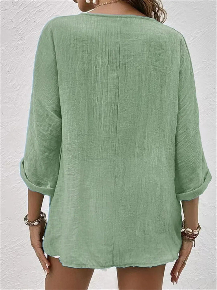 Effortless Casual Long Sleeve Shirt for Women with Button Front Relaxed Fit Subtle Detail Style