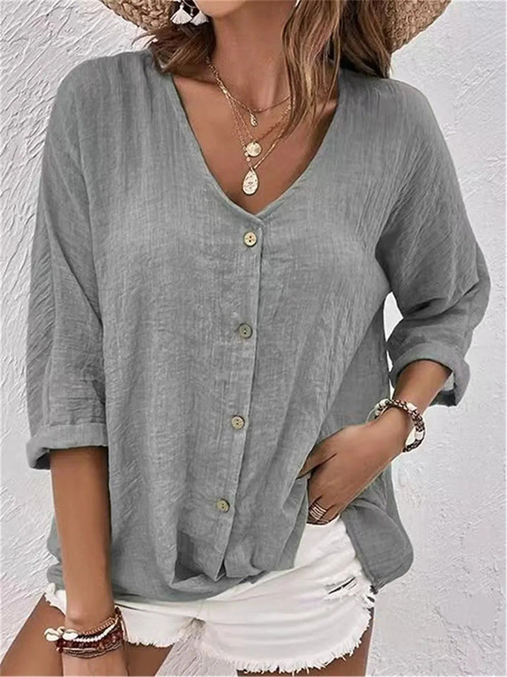 Effortless Casual Long Sleeve Shirt for Women with Button Front Relaxed Fit Subtle Detail Style