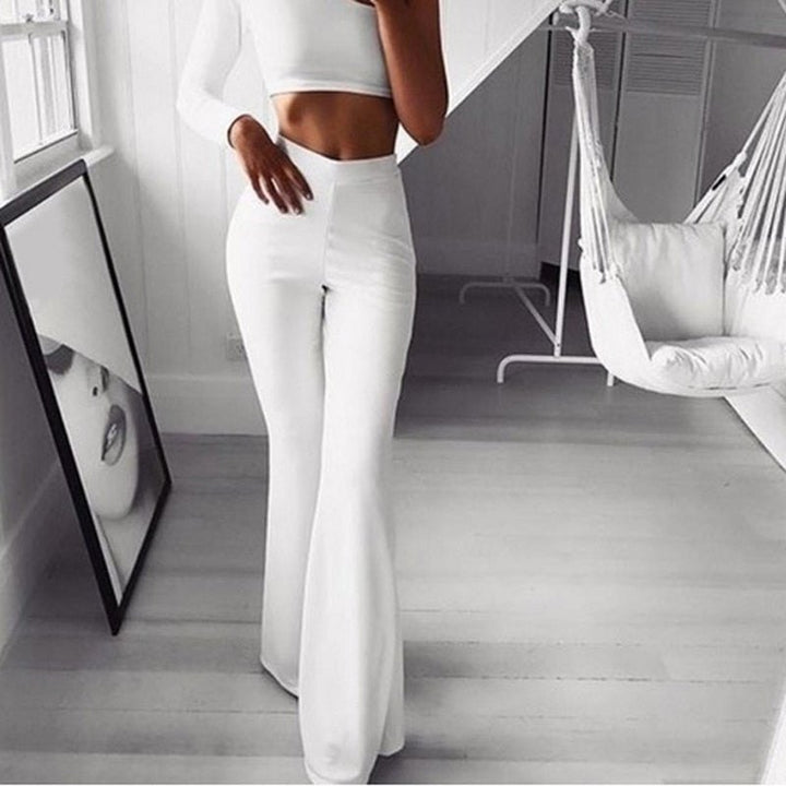 Effortless High Rise Flared Trousers for Women with Stretch Fabric Flattering Fit Everyday Style