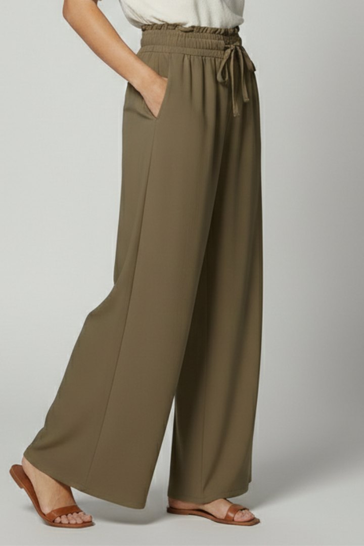 Effortless Wide Leg Khaki Pants for Women with Elastic Waist Gathered Detail Side Pocket Style